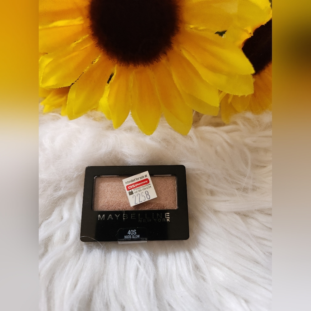 🌻FREE Maybelline